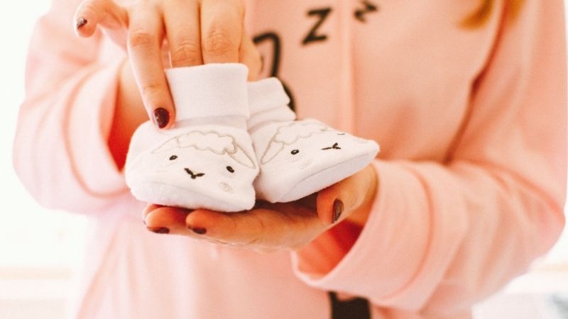 Bebekler için İlk Adım Ayakkabısı Nasıl Seçilir?